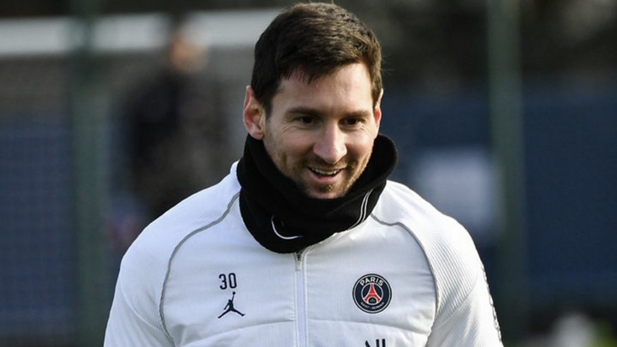 Lee más sobre el artículo Messi regresa hoy a la titularidad ante Niza por la Copa de Francia