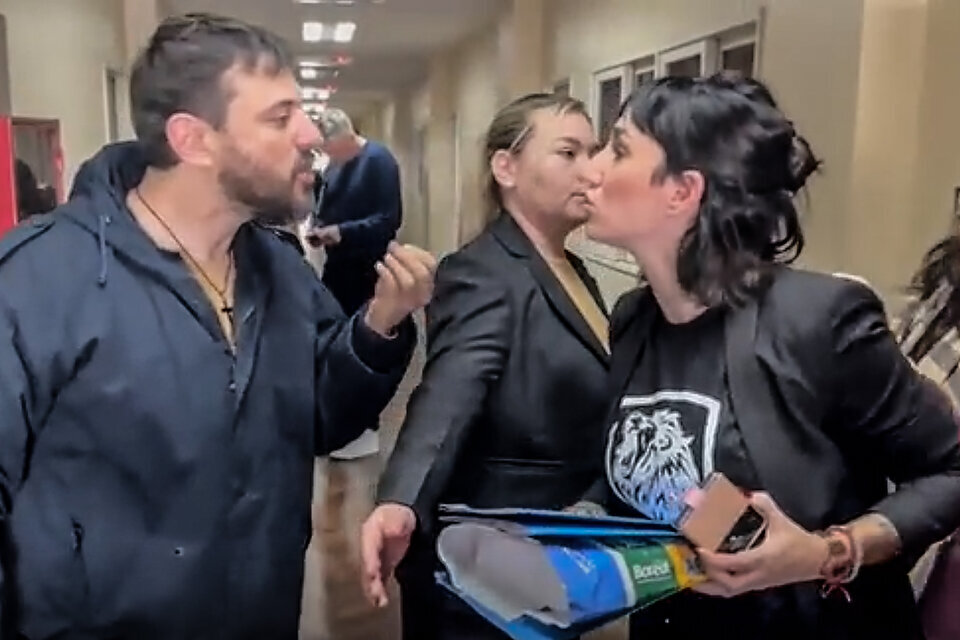 Lee más sobre el artículo Gritos, reclamos, pero el plan de entrega no aparece