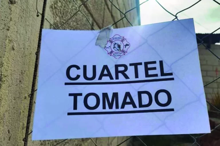 Lee más sobre el artículo Bomberos Águilas de Acero se acuartelaron